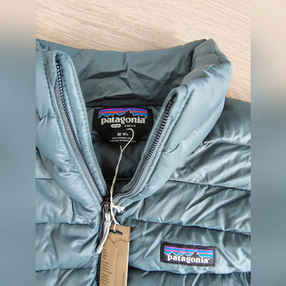 Patagonia Men's Down Sweater Jacket - Picture 2 of 6